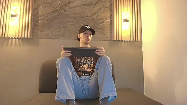 ISRAEL GRAY online show from October 4, 2025, 12:25 pm