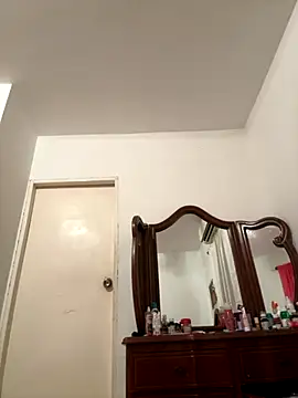 Snapshot of Brianna_bunny05 chatting on October 6, 2025, 3:15 am Brianna bunny05 online show from October 6, 2025, 3:15 am