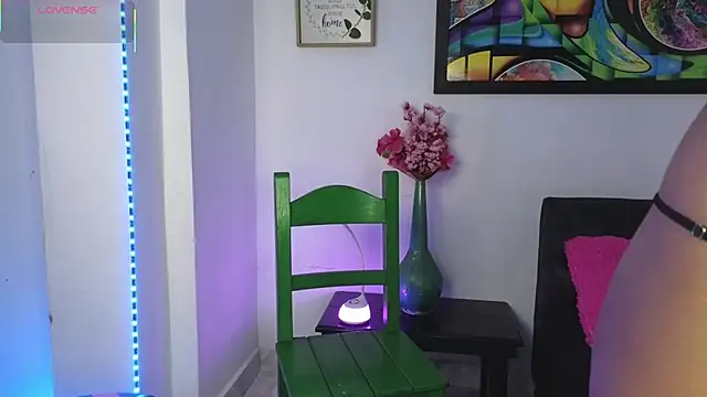 Cleohot999 online show from October 13, 2025, 6:52 pm