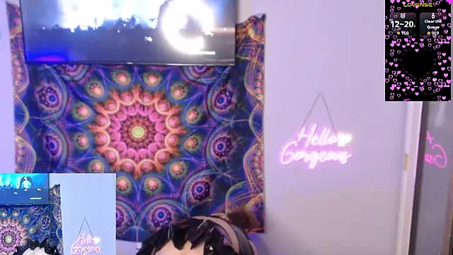 cinderellie online show from November 25, 2025, 3:39 am