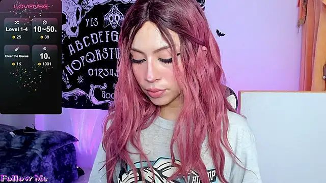 Snapshot of Anni_420_ chatting on October 29, 2025, 8:16 am Anni 420  online show from October 29, 2025, 8:16 am