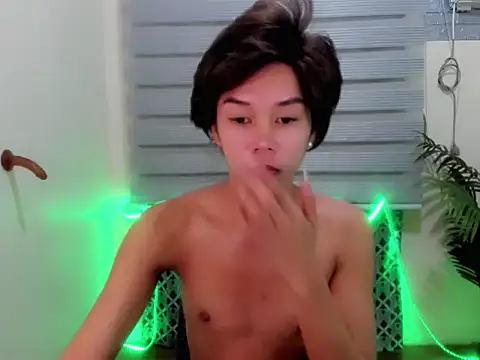 Snapshot of Nexusmooree20 chatting on December 21, 2025, 10:00 am Nexusmooree20 online show from December 21, 2025, 10:00 am