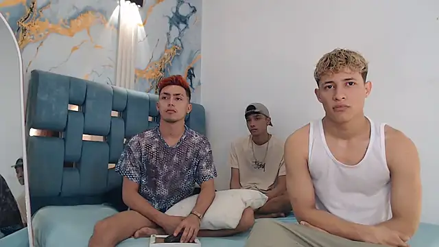 VERY HOT GUYS online show from February 3, 2026, 1:16 pm