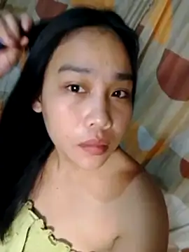 Snapshot of luna_light23 chatting on October 16, 2025, 8:43 pm luna light23 online show from October 16, 2025, 8:43 pm