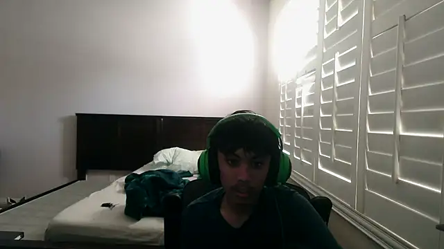 youngasianboy2007 online show from March 11, 2026, 9:10 pm