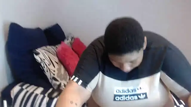 PIXIEBITCHXXX26 online show from January 12, 2026, 7:19 pm