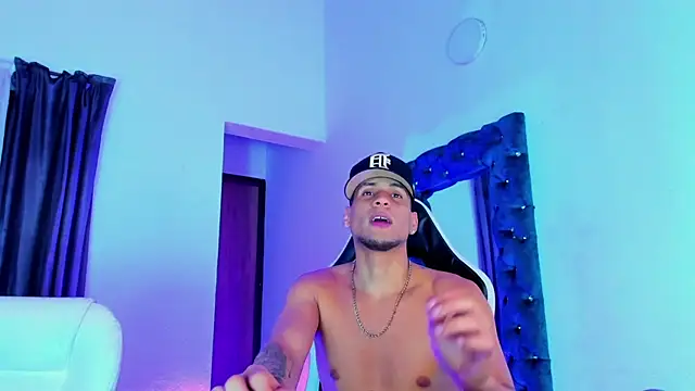 daddys insanee online show from November 19, 2025, 7:52 am