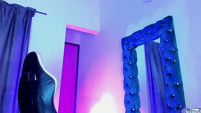 daddys insanee online show from November 23, 2025, 11:10 am