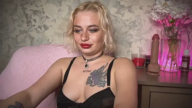 angelalicehell online show from October 1, 2025, 8:09 am