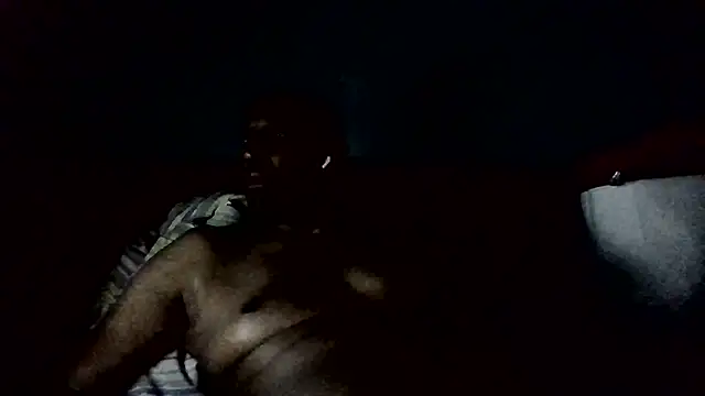 Snapshot of ImpeccableModel33 chatting on April 5, 2026, 4:20 am ImpeccableModel33 online show from April 5, 2026, 4:20 am