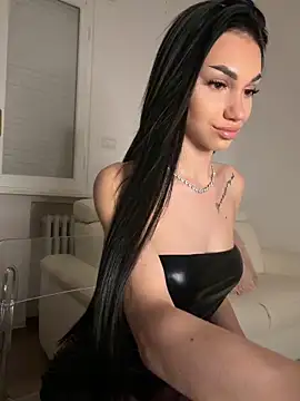 ilariea girl online show from April 21, 2026, 8:55 pm