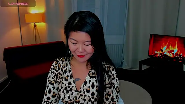 BeckySunday online show from October 17, 2025, 5:54 am