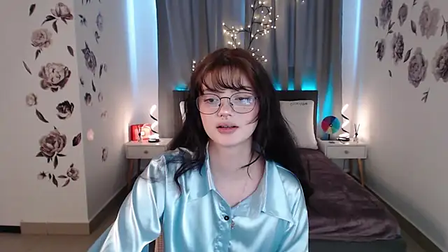 MileyRood online show from November 14, 2025, 2:10 am