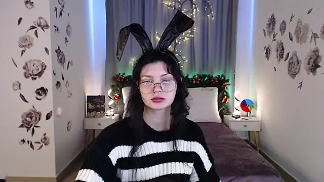 MileyRood online show from December 5, 2025, 1:14 am