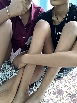 Unique girls90 online show from March 5, 2026, 7:59 am