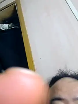 han515319 online show from April 7, 2026, 1:00 pm