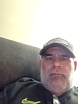 Snapshot of DeeBestEver chatting on September 30, 2025, 2:33 pm DeeBestEver online show from September 30, 2025, 2:33 pm