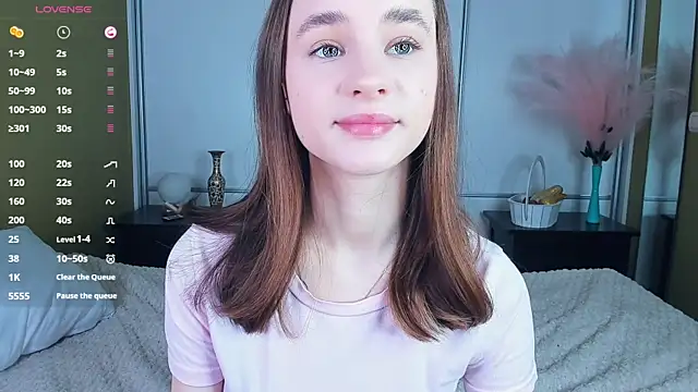 JinnyMcie online show from March 15, 2026, 9:04 am