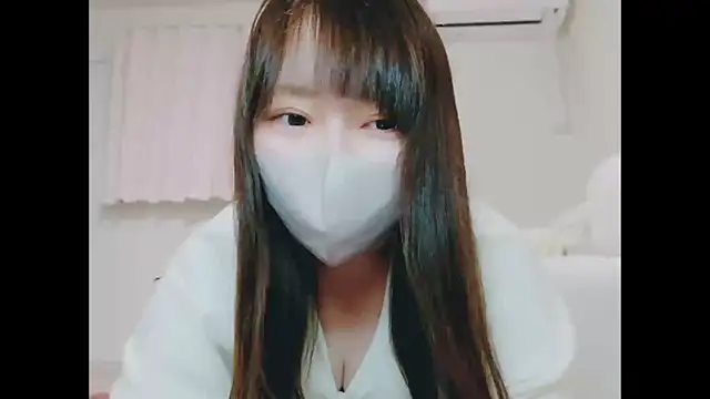 Risa love online show from November 7, 2025, 8:03 am