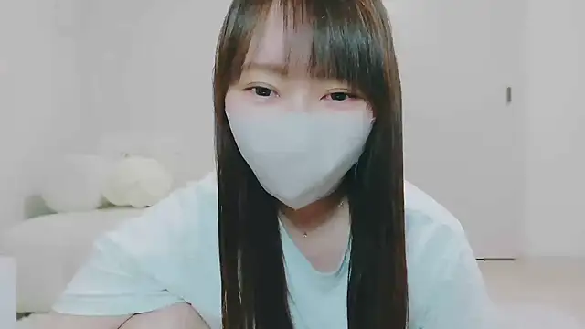 Risa love online show from November 14, 2025, 9:08 am