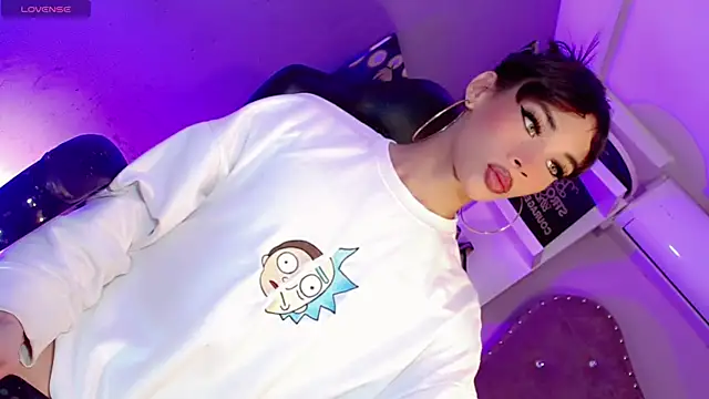 Daphnne XXX online show from October 5, 2025, 9:13 pm