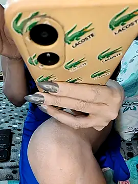 GmAnAAnA online show from October 4, 2025, 8:51 pm