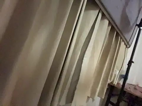 zghn88 online show from November 7, 2025, 11:21 am