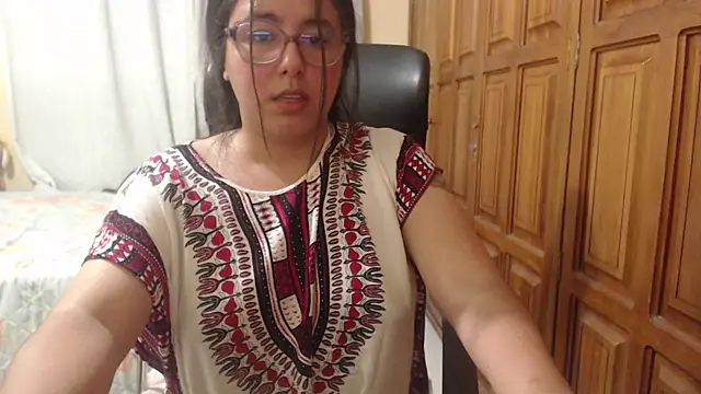 Venus cat  online show from July 7, 2026, 6:47 am