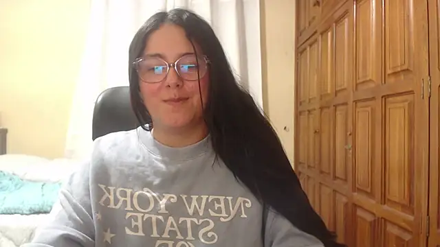 Venus cat  online show from August 6, 2026, 5:53 am