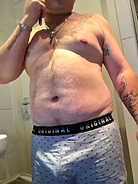 Snapshot of hot-brabo chatting on October 4, 2025, 11:08 am hot-brabo online show from October 4, 2025, 11:08 am