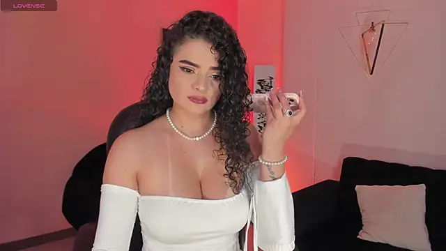 KylieJenkins online show from March 28, 2026, 12:16 pm