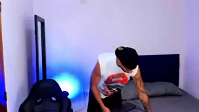 theo sky1 online show from November 10, 2025, 2:38 pm