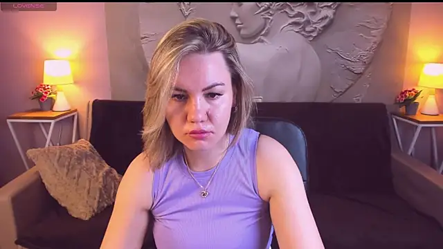 AriaEven online show from March 31, 2026, 3:08 am