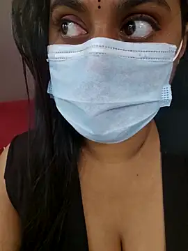 Dheronika sweetie online show from February 12, 2026, 5:30 pm