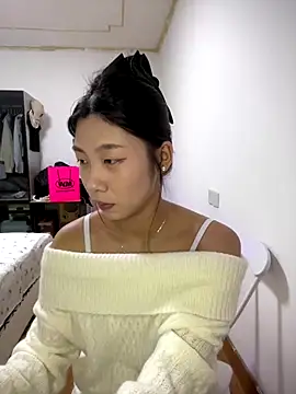 chibaoao66 online show from November 4, 2025, 11:09 am