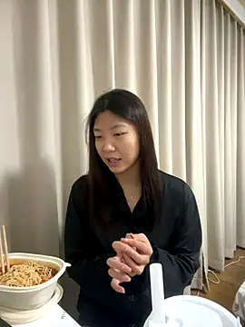 chibaoao66 online show from November 15, 2025, 6:33 am