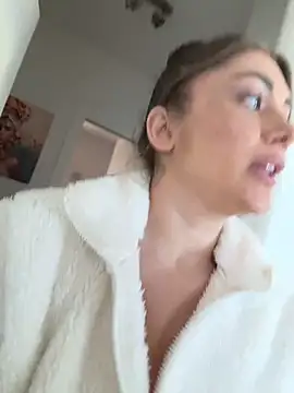 Snapshot of Malasantababy chatting on February 10, 2026, 10:19 am Malasantababy online show from February 10, 2026, 10:19 am