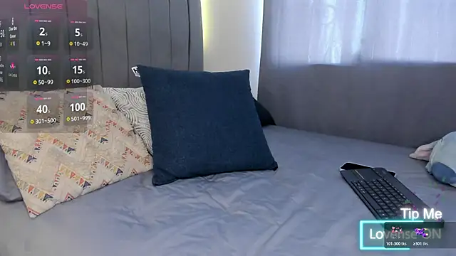 JARETHH online show from December 21, 2025, 3:30 pm