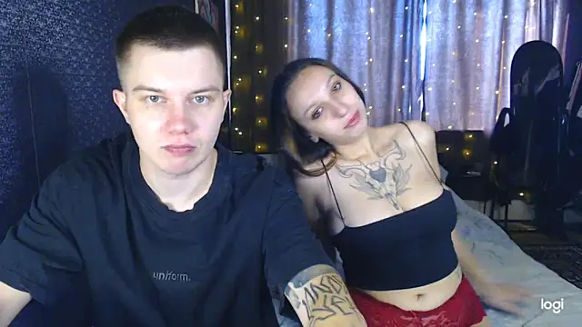 Snapshot of Mark_and_Wendy chatting on October 12, 2025, 5:39 am Mark and Wendy online show from October 12, 2025, 5:39 am