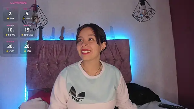 Mia lopez 1 online show from November 10, 2025, 11:31 am