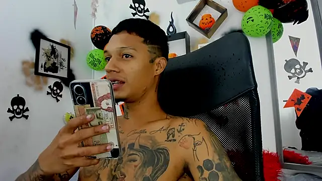 The boy dreams1 online show from October 25, 2025, 3:03 am