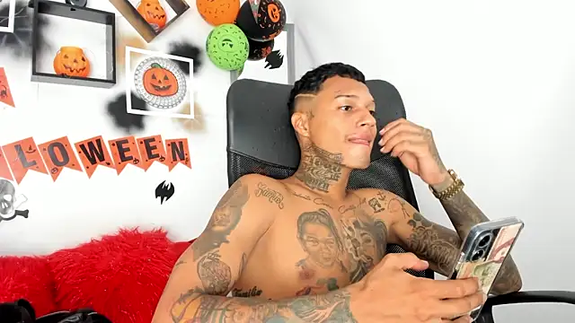 The boy dreams1 online show from October 26, 2025, 1:44 am