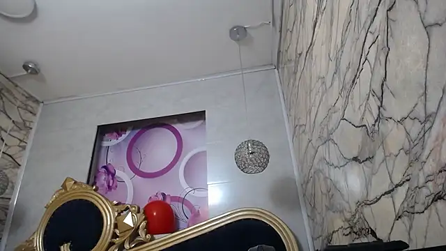 kimberly candy online show from December 2, 2025, 7:20 pm