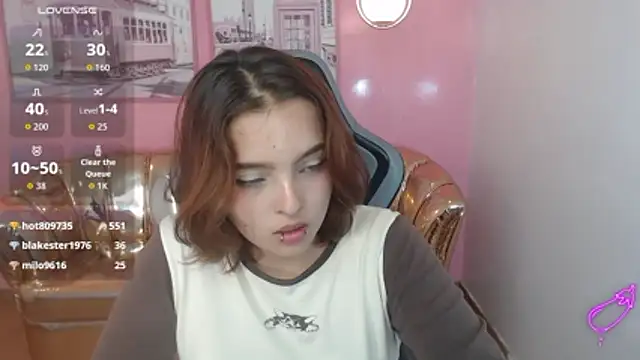 Snapshot of mia_foster_t chatting on January 5, 2026, 5:27 pm mia foster t online show from January 5, 2026, 5:27 pm