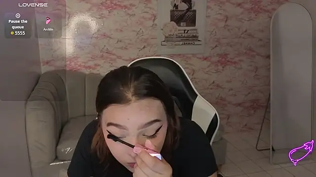 Snapshot of mia_foster_t chatting on February 22, 2026, 1:20 pm mia foster t online show from February 22, 2026, 1:20 pm