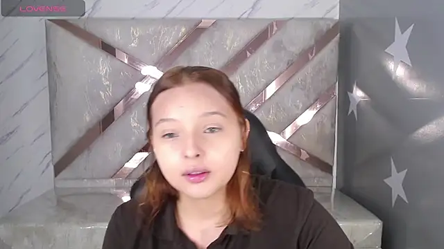 mia foster t online show from April 15, 2026, 1:29 pm