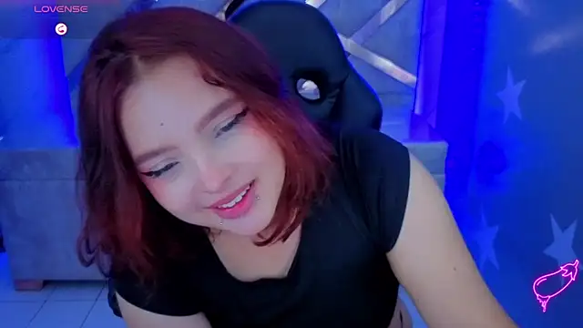 Snapshot of mia_foster_t chatting on June 3, 2026, 2:33 pm mia foster t online show from June 3, 2026, 2:33 pm
