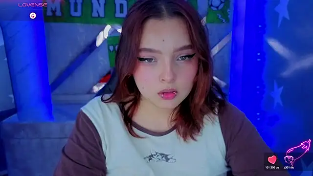 Snapshot of mia_foster_t chatting on July 6, 2026, 3:58 pm mia foster t online show from July 6, 2026, 3:58 pm