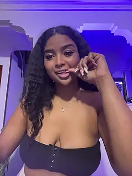 mitschellfox21 online show from November 27, 2025, 2:24 am