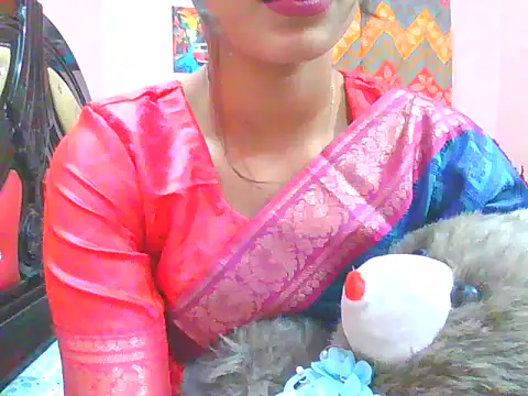 night queeen7 online show from December 17, 2025, 7:31 pm